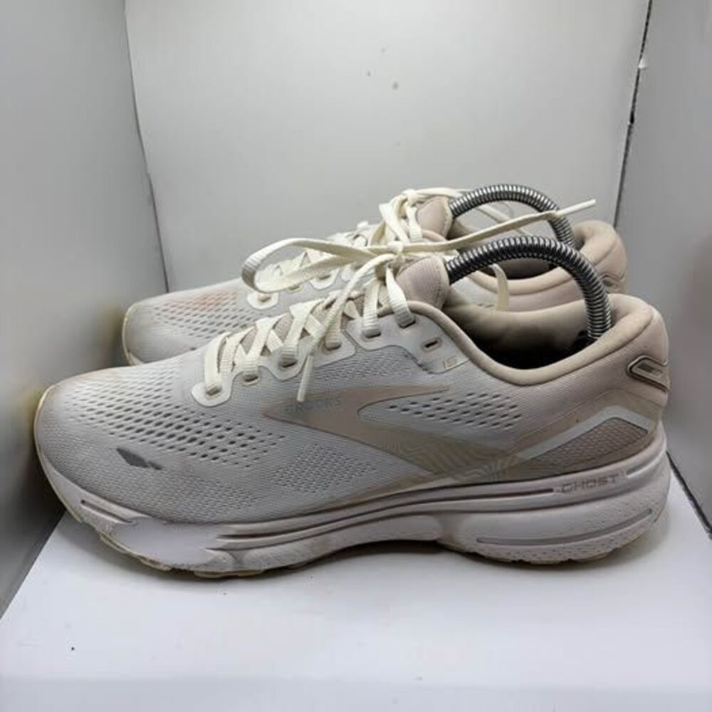 Women’s Brooks Ghost 15 Running Shoes Size 10